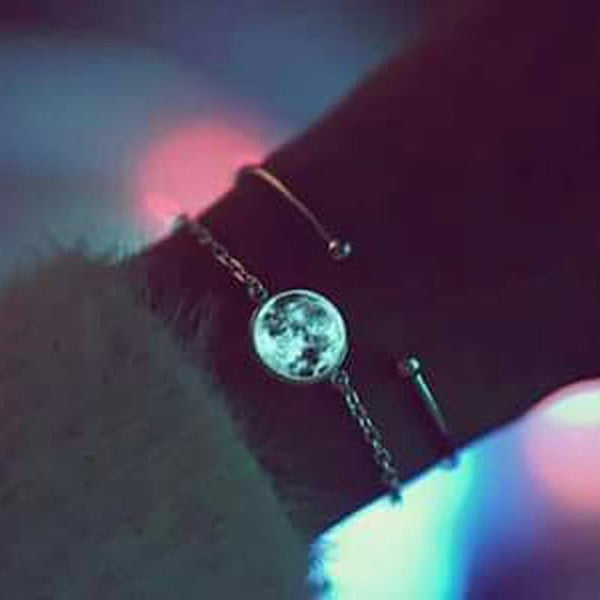 Bracelet lune blanche (lumineux)